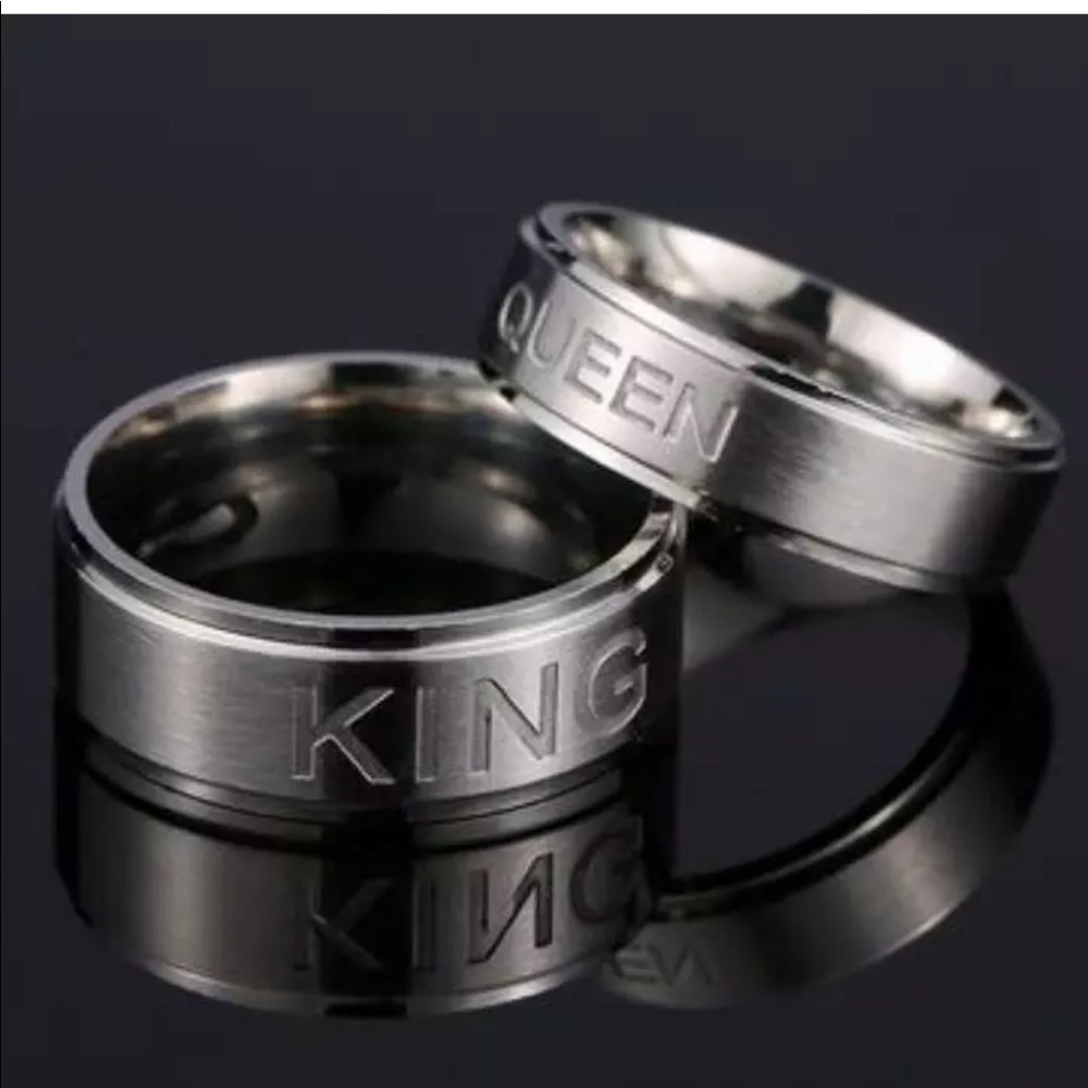 King and Queen Couples Ring Promise Engagement